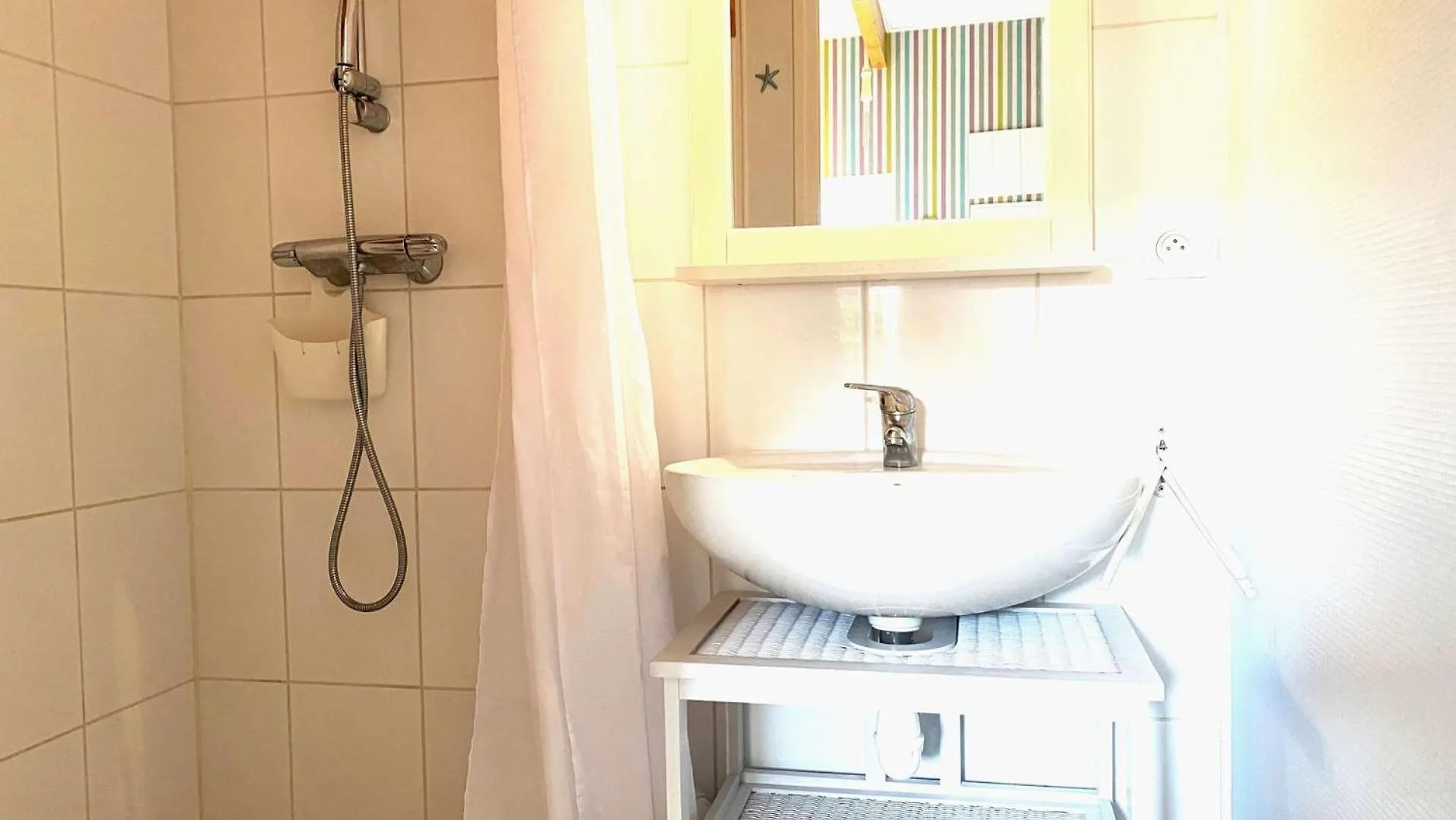 Maison Bretonne A 200M De La Superbe Plage Saint-Guirec A Ploumanac'H - Ref 328 Perros-Guirec